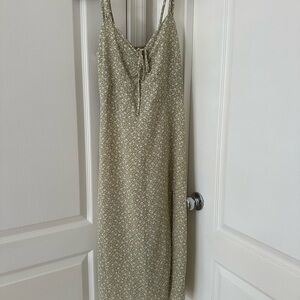 Abercrombie & Fitch Midi dress green